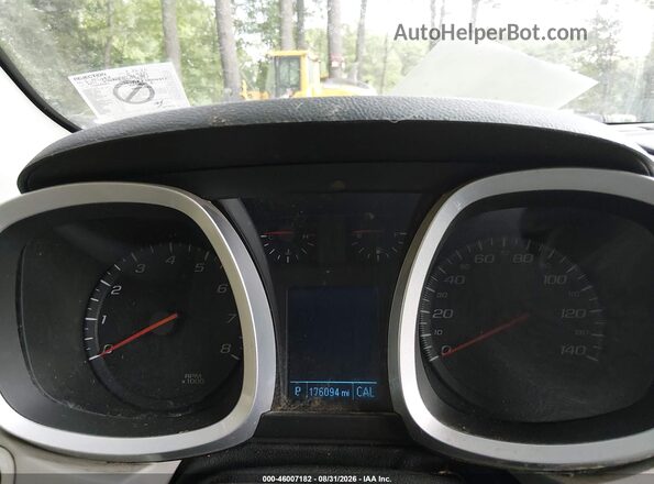 2GNFLFEK8H6281392 2017 CHEVROLET EQUINOX White Widok tylnych siedzeń
