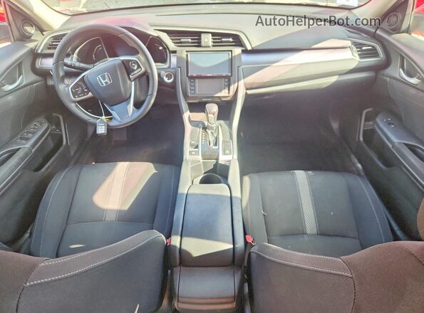 2HGFC1F30HH630313 2017 HONDA CIVIC Red Առջևի վահանակի տեսք