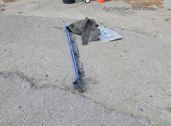 2HGFC2F59JH512595 2018 HONDA CIVIC Blue Engine compartment view