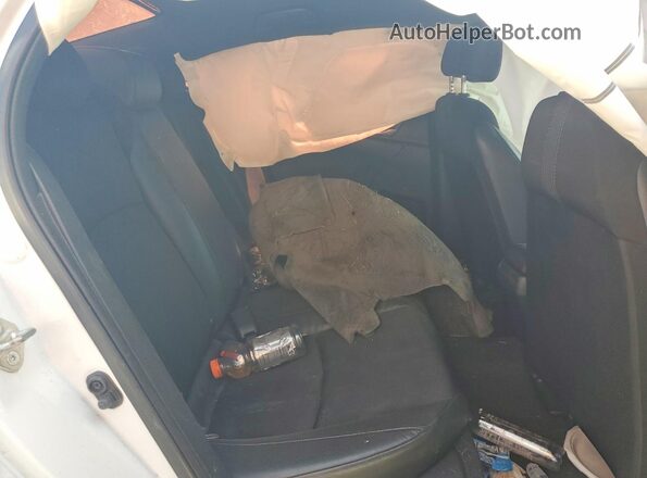 2HGFC2F84LH595480 2020 HONDA CIVIC White Widok tylnych siedzeń
