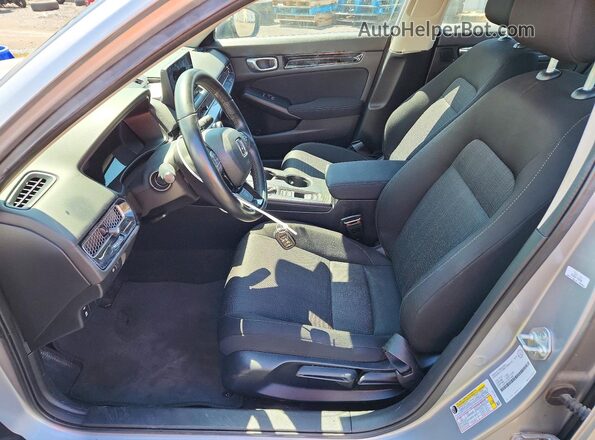 2HGFE2F31RH116388 2024 HONDA CIVIC Silver Widok wnętrza z przodu