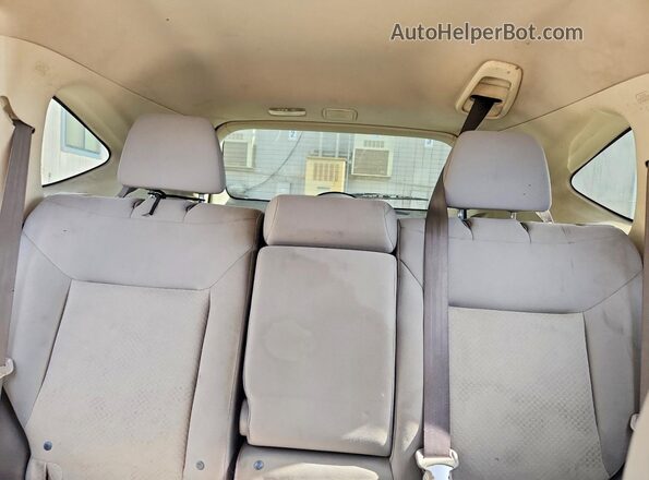 2HKRM3H46GH560669 2016 HONDA CR-V Burgundy Rear seats view