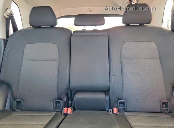 2HKRS3H40SH329393 2025 HONDA CR-V Black Rear seats view