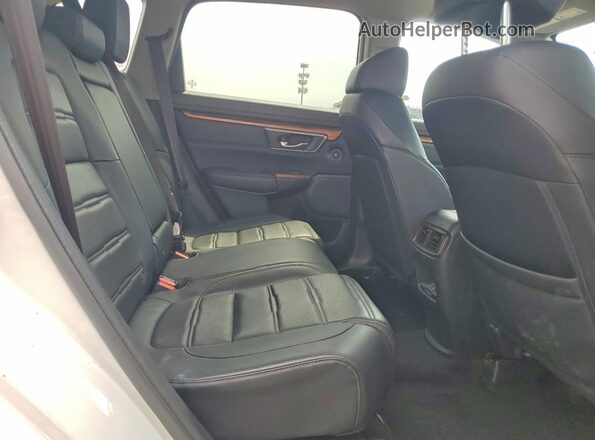 2HKRW2H82HH611982 2017 HONDA CR-V White Rear interior view