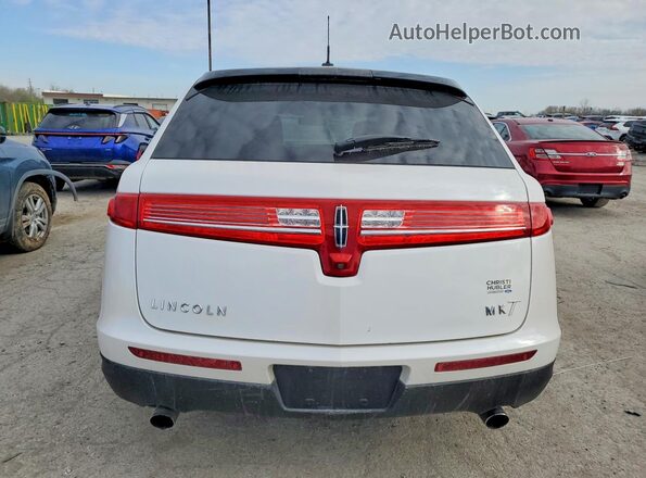 2LMHJ5AT6JBL00177 2018 LINCOLN MKT White უკანა ხედი