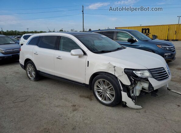 2LMHJ5AT6JBL00177 2018 LINCOLN MKT White წინა მარჯვენა