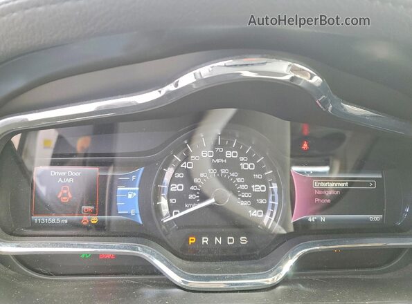 2LMHJ5AT6JBL00177 2018 LINCOLN MKT White ხელსაწყოთა პანელის ხედი