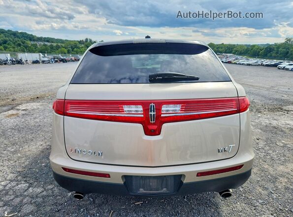 2LMHJ5FK4HBL00060 2017 LINCOLN MKT Beige Вид ззаду