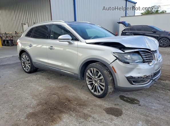 2LMPJ6LRXJBL43195 2018 LINCOLN MKX Silver Front right