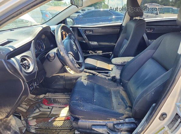 2T1BURHE0HC904532 2017 TOYOTA COROLLA Silver წინა სალონის ხედი
