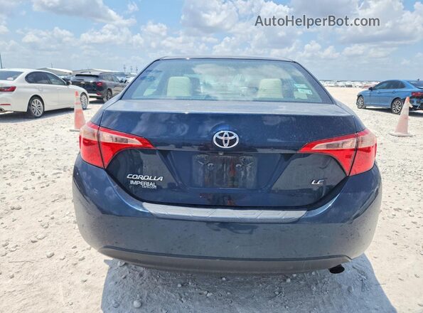 2T1BURHE0HC957859 2017 TOYOTA COROLLA Синий Вид сзади