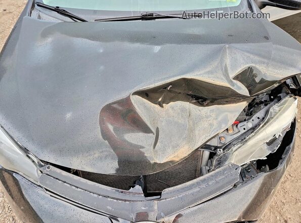 2T1BURHE0JC005045 2018 TOYOTA COROLLA Black Rear interior view