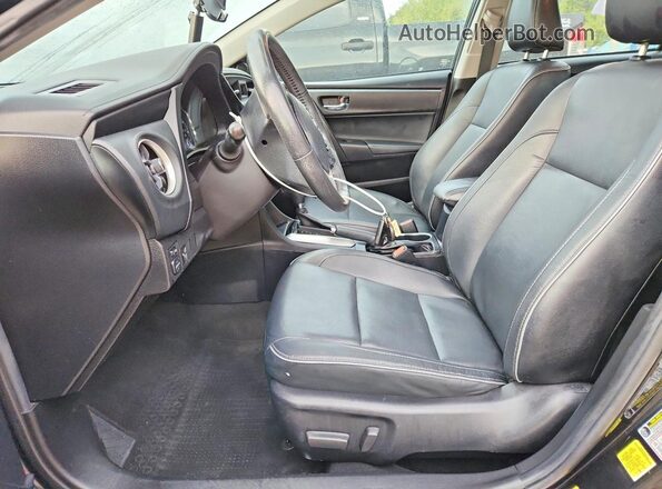 2T1BURHE0JC005045 2018 TOYOTA COROLLA Black Front interior view