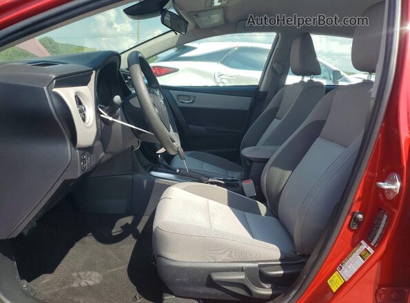 2T1BURHE1JC043092 2018 TOYOTA COROLLA Red Widok wnętrza z przodu