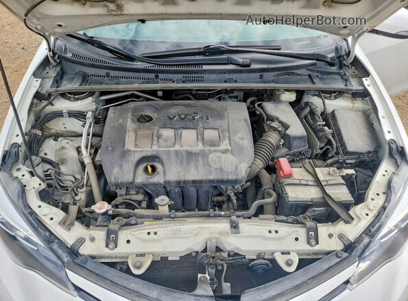 2T1BURHE1JC989953 2018 TOYOTA COROLLA Белый Вид задней части салона