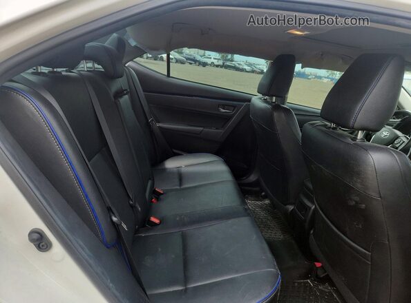 2T1BURHE1JC989953 2018 TOYOTA COROLLA Белый Вид задних сидений