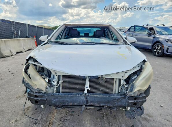 2T1BURHE3GC674242 2016 TOYOTA COROLLA Белый Вид спереди