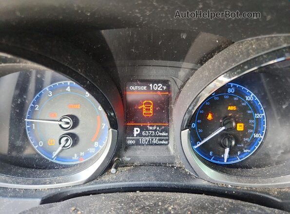 2T1BURHE3GC674242 2016 TOYOTA COROLLA Белый Вид щитка приборов