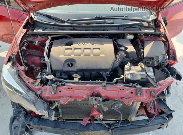 2T1BURHE3JC080824 2018 TOYOTA COROLLA Red Rear interior view