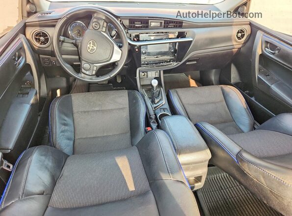 2T1BURHE3JC080824 2018 TOYOTA COROLLA Red Dashboard view