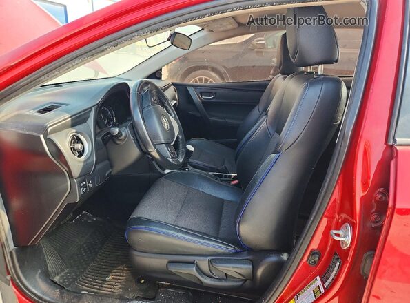 2T1BURHE3JC080824 2018 TOYOTA COROLLA Red Front interior view