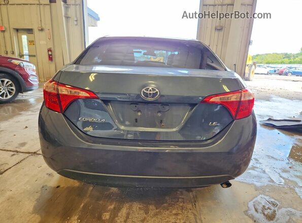 2T1BURHE4HC920412 2017 TOYOTA COROLLA Gray Widok z tyłu