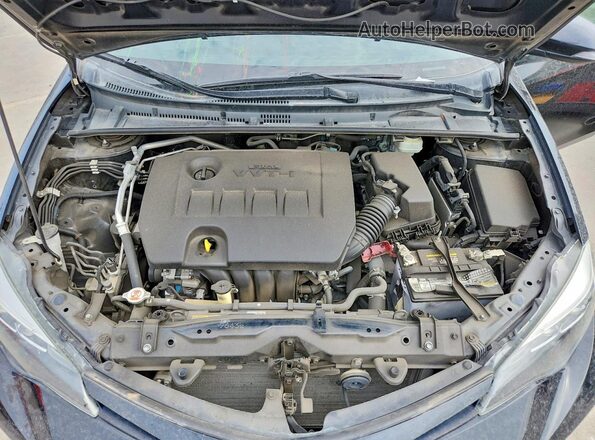 2T1BURHE4JC018252 2018 TOYOTA COROLLA Black Rear interior view