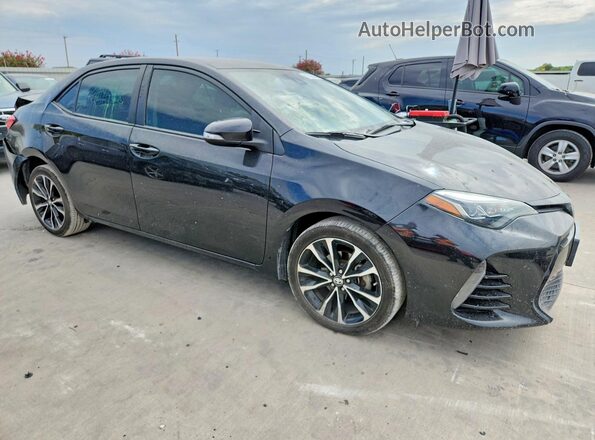 2T1BURHE4JC018252 2018 TOYOTA COROLLA Black Front right