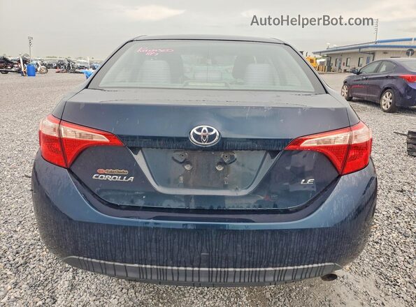2T1BURHE4JC976002 2018 TOYOTA COROLLA Синий Вид сзади