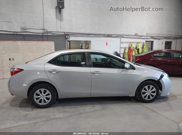 2T1BURHE6GC523654 2016 TOYOTA COROLLA Silver Vista interior trasera