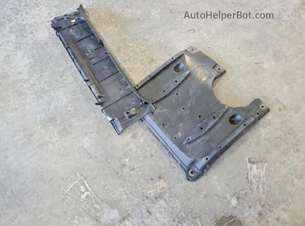 2T1BURHE6JC050605 2018 TOYOTA COROLLA Black Engine compartment view
