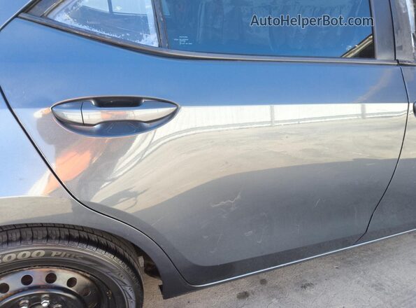 2T1BURHE6JC065721 2018 TOYOTA COROLLA Синий 