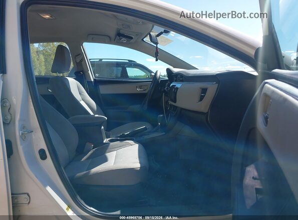 2T1BURHE8GC560348 2016 TOYOTA COROLLA White Front interior view
