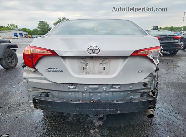 2T1BURHE8KC244585 2019 TOYOTA COROLLA Серебряный Вид сзади