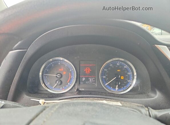 2T1BURHE8KC244585 2019 TOYOTA COROLLA Серебряный Вид щитка приборов