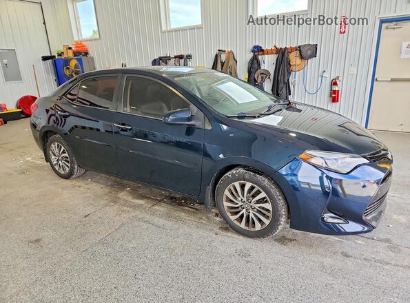 2T1BURHE9JC989022 2018 TOYOTA COROLLA Blue Przód prawy