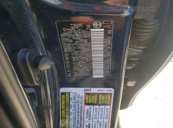 2T1BURHEXJC972682 2018 TOYOTA COROLLA Blue Vista del compartimento del motor