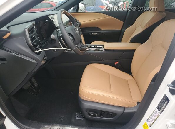 2T2BAMBA0TC078271 2026 LEXUS RX White Սալոնի դիմացի տեսք