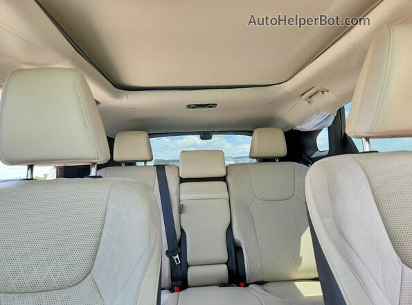 2T2BAMBA5RC037403 2024 LEXUS RX White Widok tylnych siedzeń