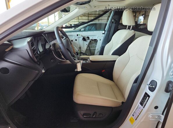 2T2BAMBA7TC079840 2026 LEXUS RX White Front interior view