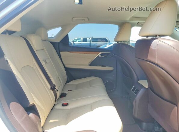 2T2BGMCA6KC042919 2019 LEXUS RX White Вид задньої частини салону