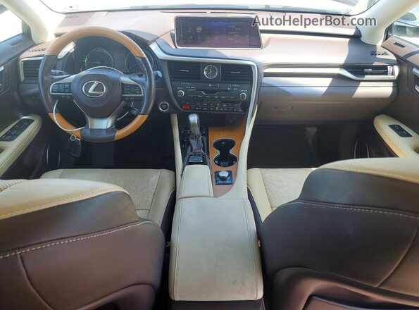 2T2BGMCA6KC042919 2019 LEXUS RX White Вид панелі приладів