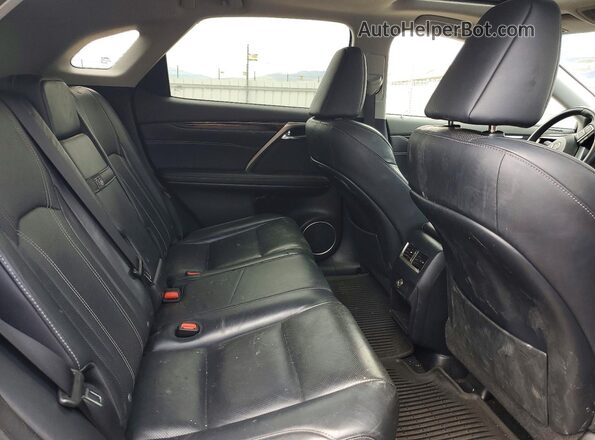 2T2BZMCA0HC060917 2017 LEXUS RX Silver უკანა სალონის ხედი