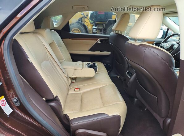 2T2BZMCA3GC016795 2016 LEXUS RX Brown Вид задньої частини салону