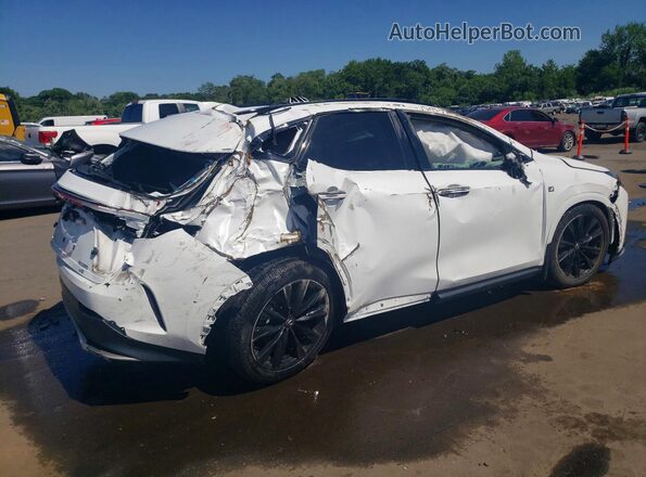 2T2KGCEZ2RC058512 2024 LEXUS NX White Задня права чверть