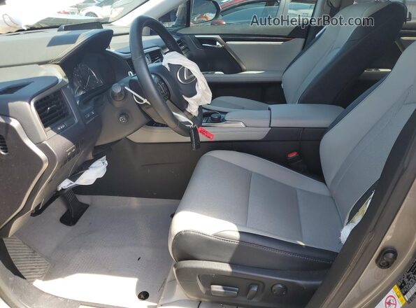 2T2ZZMCA0HC078154 2017 LEXUS RX Серебряный Вид салона спереди