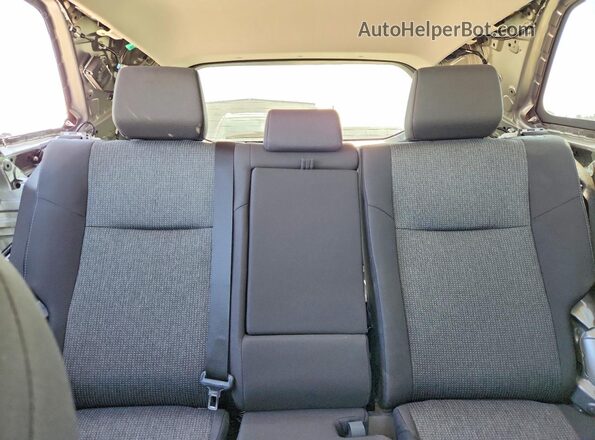 2T36CRAV0TC005250 2026 TOYOTA RAV4 Gray Vista de los asientos traseros