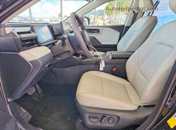 2T36CRAV3TW035762 2026 TOYOTA RAV4 Black Вид салону спереду
