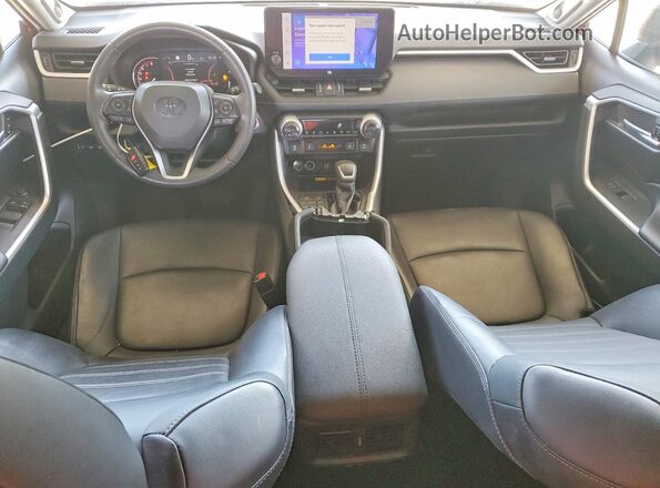 2T3A1RFV1PW367925 2023 TOYOTA RAV4 Burgundy Առջևի վահանակի տեսք