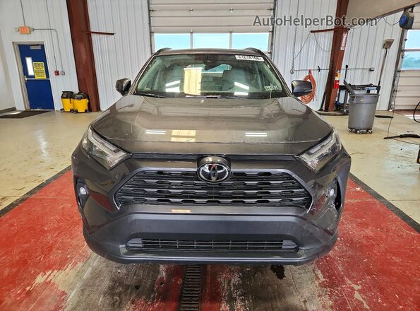 2T3A1RFV2SW583033 2025 TOYOTA RAV4 Серый Вид спереди
